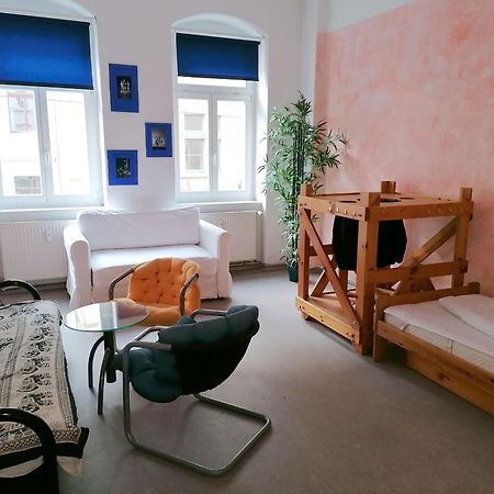 Хостел Kulturschutzgebiet Дрезден Экстерьер фото